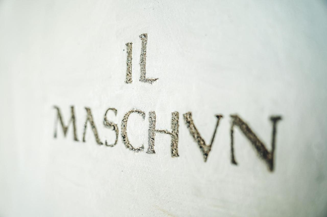 シュクオルIl Maschun Im Historischen Engadinerhausアパートメント エクステリア 写真